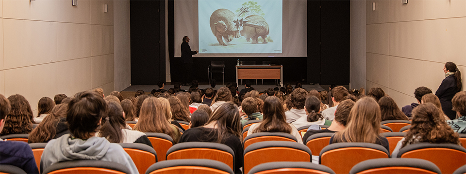 CHARLA PALEONTOLOGÍA